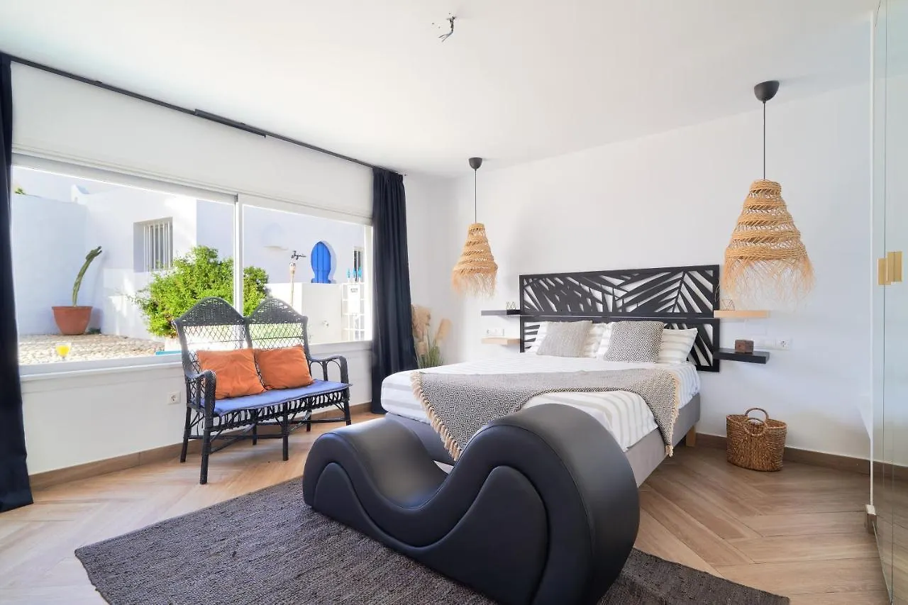 דירות טורמולינוס Mauresque Experience Luxury