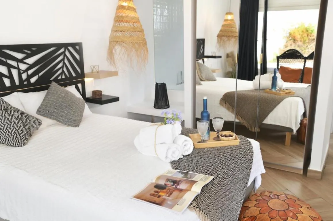 דירות טורמולינוס Mauresque Experience Luxury